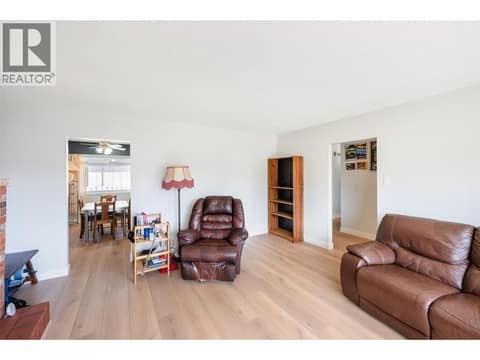 Photo 7 of 12401 Ward Street, Main Town, Summerland
