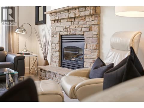 Photo 5 of 1030 Skeena Drive, Dilworth Mountain, Kelowna