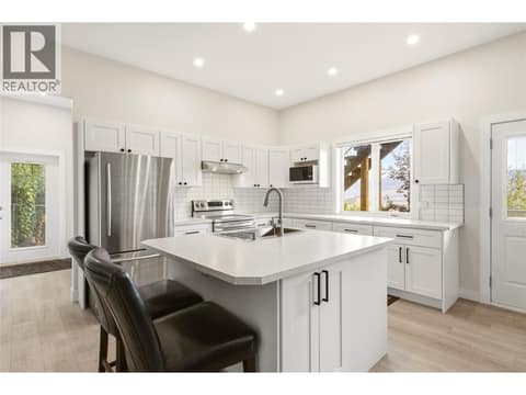 Legal Suite at 1030 Skeena Drive, Dilworth Mountain, Kelowna