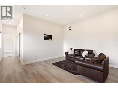 Legal Suite at 1030 Skeena Drive, Dilworth Mountain, Kelowna