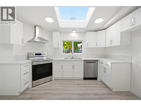 Photo 7 of 220 G & M Road Unit# C3, South Kamloops