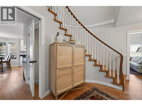 Photo 13 of 979 Regent Crescent, Aberdeen, Kamloops