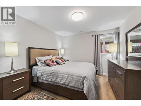 Photo 34 of 979 Regent Crescent, Aberdeen, Kamloops