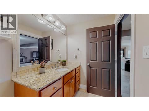 Photo 36 of 1370 Bullmoose Way, Osoyoos Rural