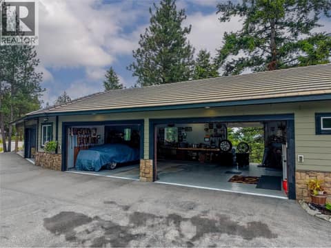 Photo 6 of 1370 Bullmoose Way, Osoyoos Rural