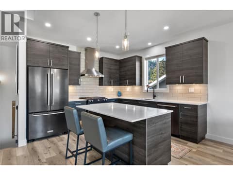 Photo 3 of 5766 Dallas Drive, Dallas, Kamloops