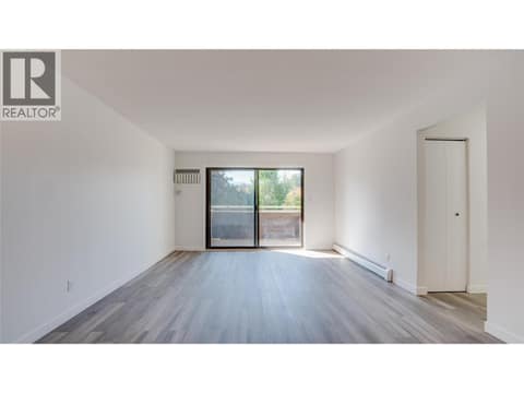 Photo 5 of 3608 27 Avenue Unit# 105, City of Vernon