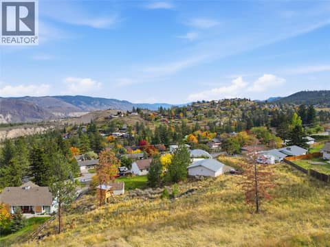 Photo 5 of 1170 CRESTWOOD Drive, Barnhartvale, Kamloops