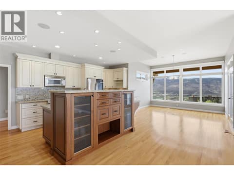 Photo 11 of 1589 GOLF RIDGE Drive, Sun Rivers, Kamloops