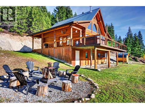 Firepit at 2405 95 Highway, South Hwy 95, Golden