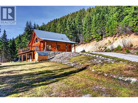 Frond yard at 2405 95 Highway, South Hwy 95, Golden