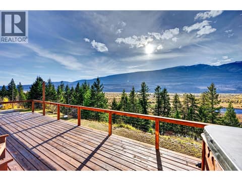 Front Deck at 2405 95 Highway, South Hwy 95, Golden