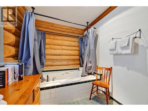 Main Bathroom at 2405 95 Highway, South Hwy 95, Golden