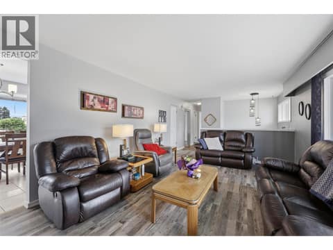 Photo 10 of 851 Sumac Place, Westsyde, Kamloops