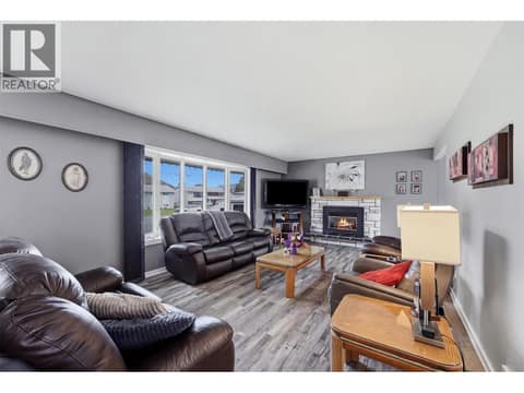 Photo 11 of 851 Sumac Place, Westsyde, Kamloops