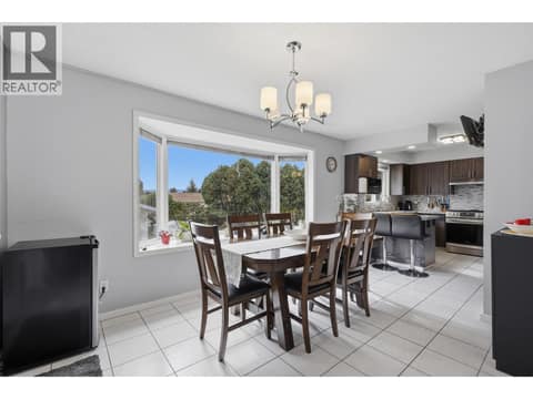 Photo 9 of 851 Sumac Place, Westsyde, Kamloops