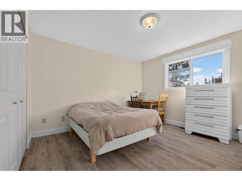 Photo 15 of 10836 DUNHAM Crescent, Main Town, Summerland