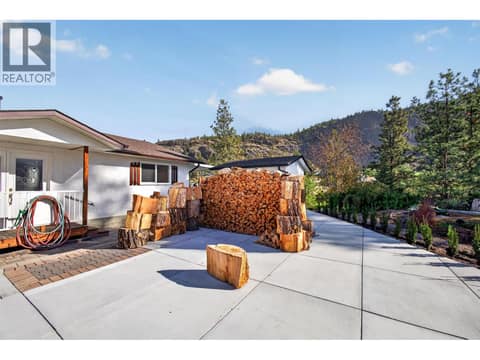 Photo 31 of 10836 DUNHAM Crescent, Main Town, Summerland