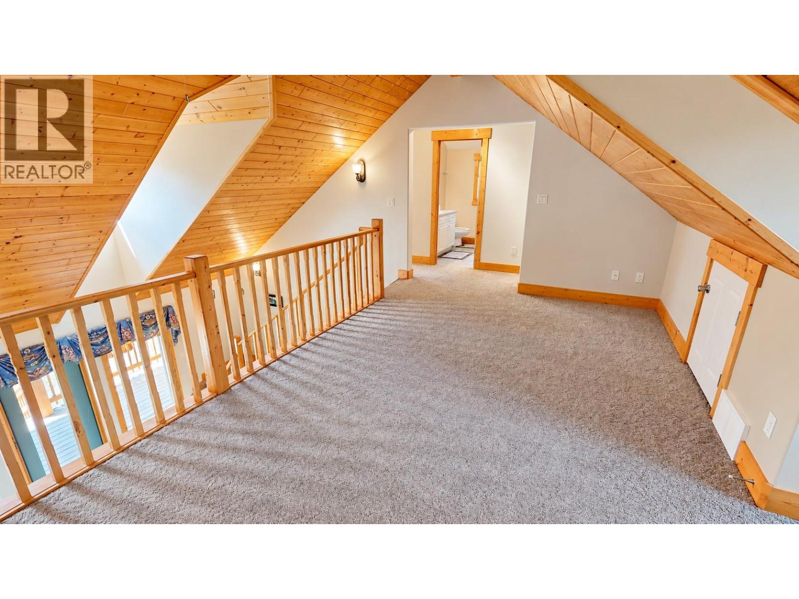 Photo 16 of 1630 Johnston Road Unit# 3, Invermere