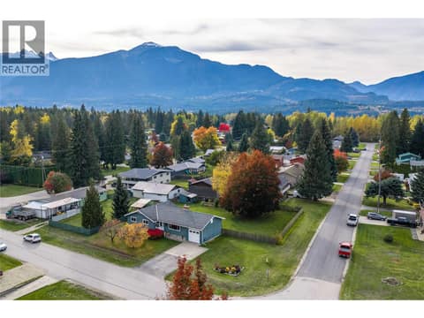 Photo 49 of 1669 Hiob Road, Revelstoke
