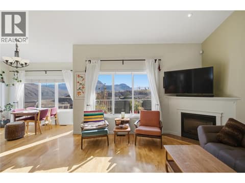 Photo 3 of 2060 Grasslands Boulevard, Batchelor Heights, Kamloops