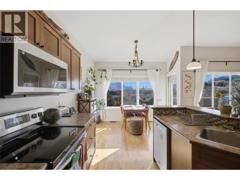 Photo 7 of 2060 Grasslands Boulevard, Batchelor Heights, Kamloops