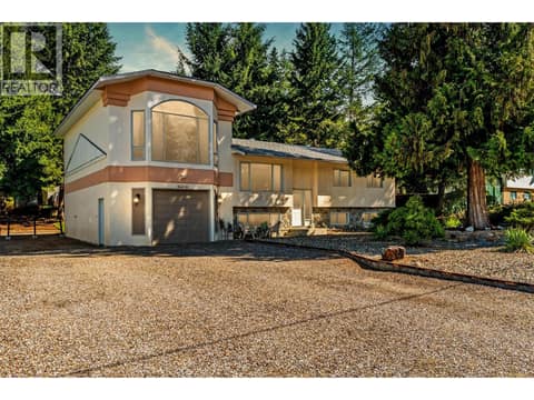 Photo 2 of 3419 Larch Drive, Armstrong/ Spall.