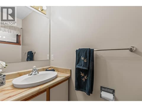 Photo 32 of 3419 Larch Drive, Armstrong/ Spall.