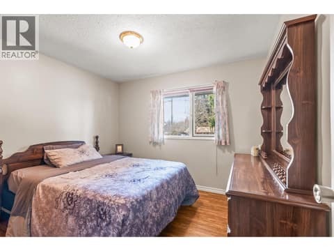 Photo 37 of 3419 Larch Drive, Armstrong/ Spall.