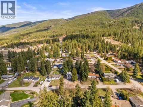 Photo 77 of 3419 Larch Drive, Armstrong/ Spall.