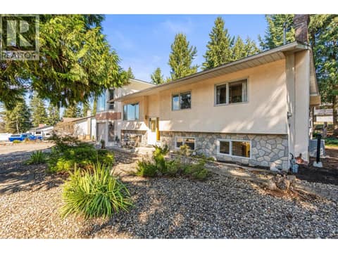 Photo 8 of 3419 Larch Drive, Armstrong/ Spall.
