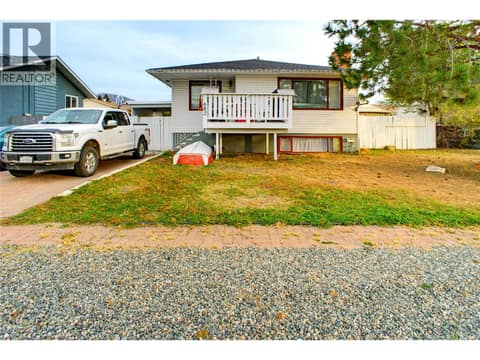 Photo 1 of 682 Alberni Avenue, North Kamloops