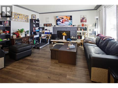 Photo 5 of 682 Alberni Avenue, North Kamloops