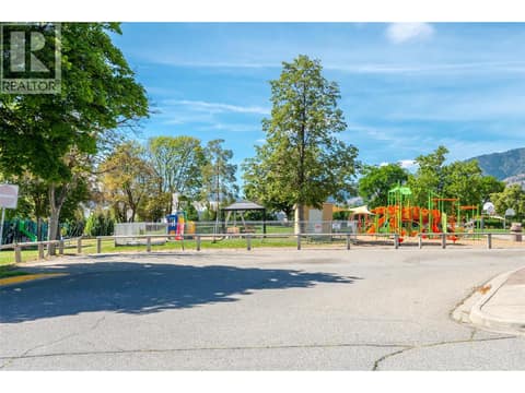 Photo 45 of 724 SCHOOL Avenue, Oliver