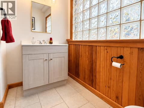 Photo 33 of 1380 QUEEN Street, Rossland