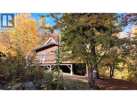 Photo 5 of 1380 QUEEN Street, Rossland