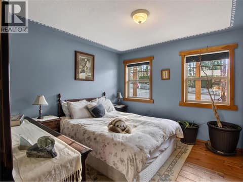 Photo 10 of 961 Robinson Avenue, Naramata Village