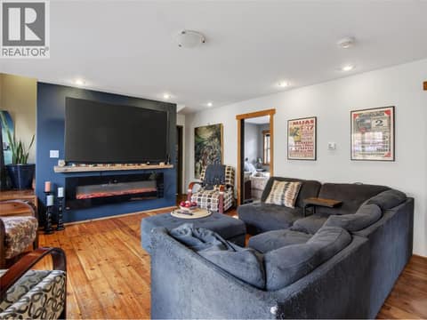 Photo 14 of 961 Robinson Avenue, Naramata Village