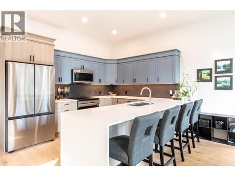 Photo 4 of 1545 Quartz Crescent, Golden