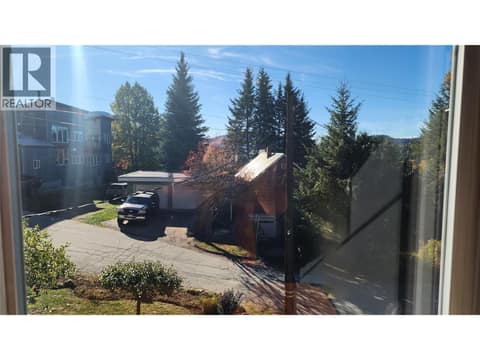 Photo 26 of 1930 Monte Christo Street, Rossland