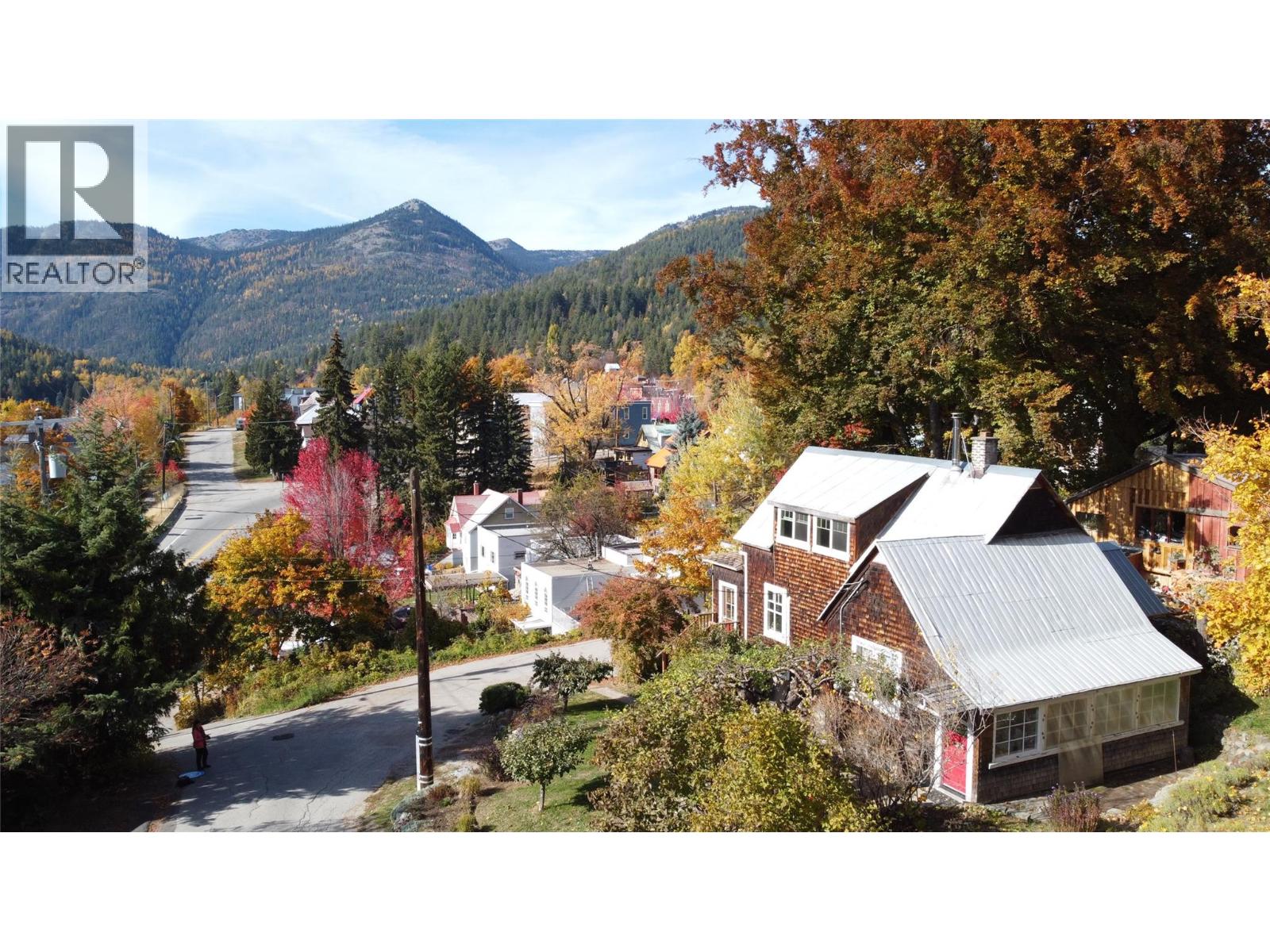 Photo 48 of 1930 Monte Christo Street, Rossland