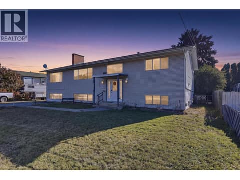 Photo 1 of 2499 Fleetwood Avenue, Brocklehurst, Kamloops
