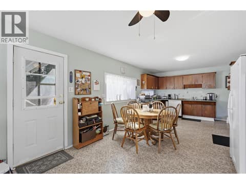 Photo 15 of 2499 Fleetwood Avenue, Brocklehurst, Kamloops