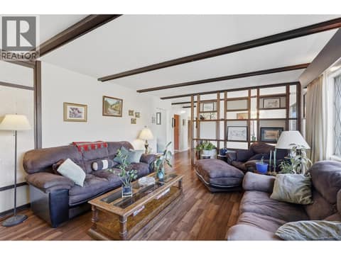 Photo 8 of 2499 Fleetwood Avenue, Brocklehurst, Kamloops