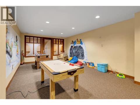 Photo 40 of 255 Feathertop Way Unit# 307/307A, Big White