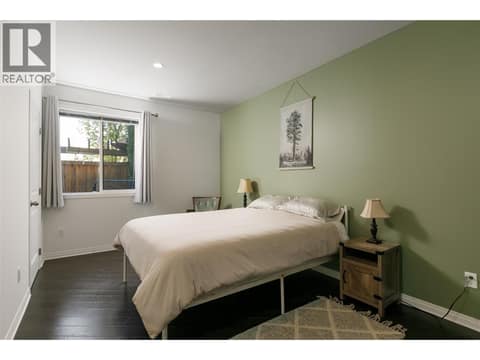 Photo 38 of 3932 Hornby Terrace, Armstrong/ Spall.