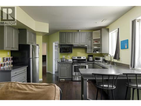 Photo 43 of 3932 Hornby Terrace, Armstrong/ Spall.