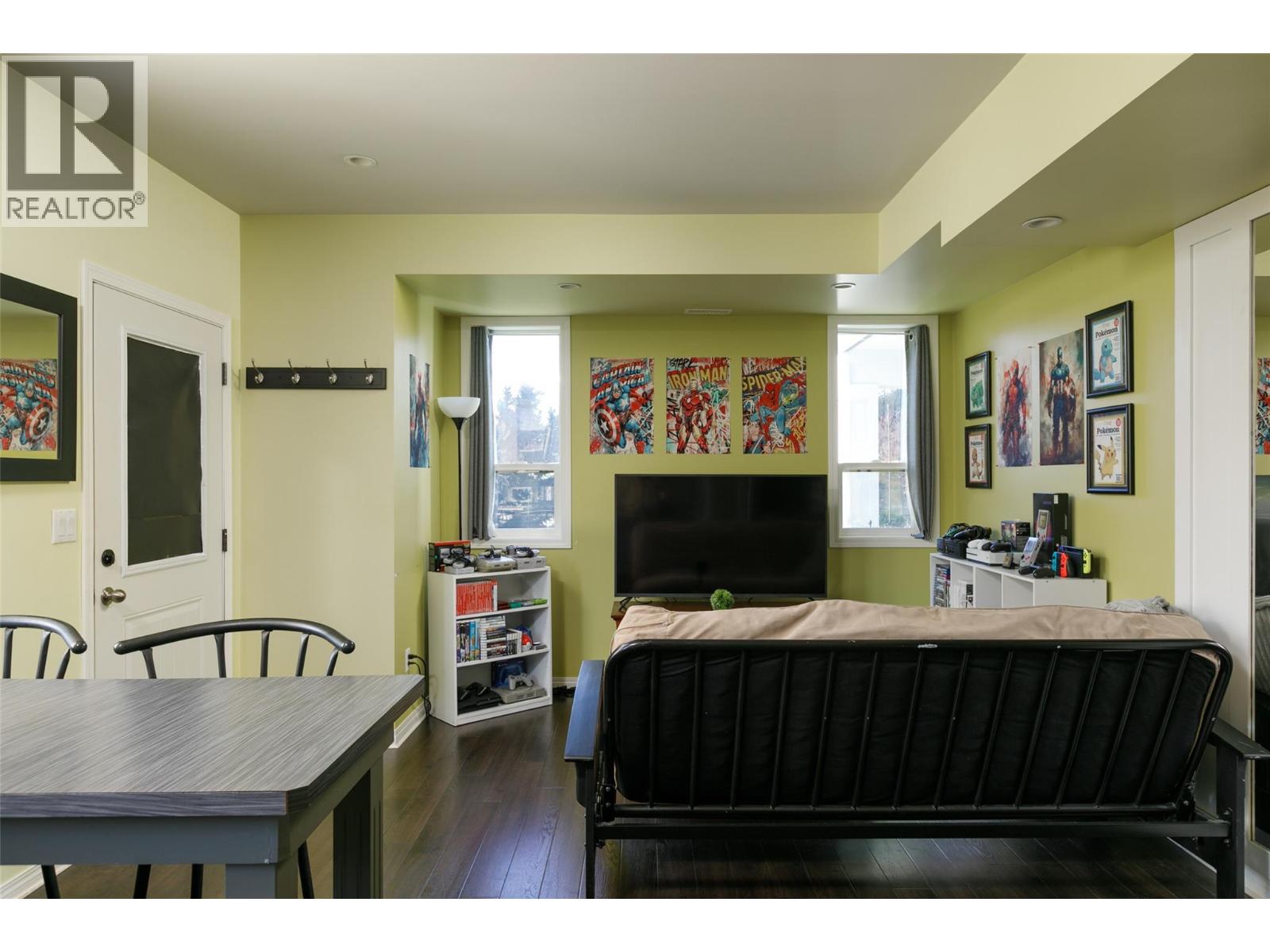 Photo 44 of 3932 Hornby Terrace, Armstrong/ Spall.