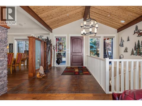 Photo 12 of 532 Falcon Point Way, Predator Ridge, Vernon