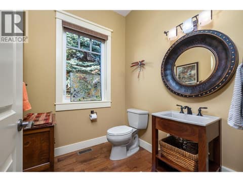 Photo 23 of 532 Falcon Point Way, Predator Ridge, Vernon